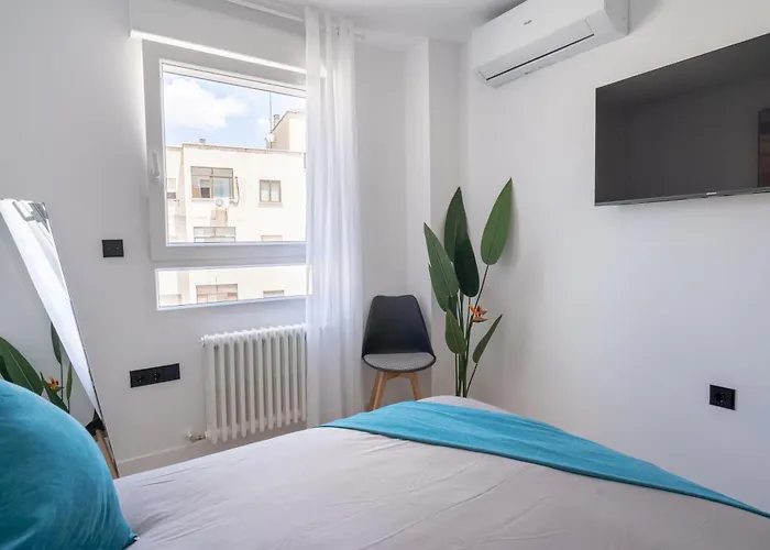 Apartamento Karnak En Zona Hospital - Universidad